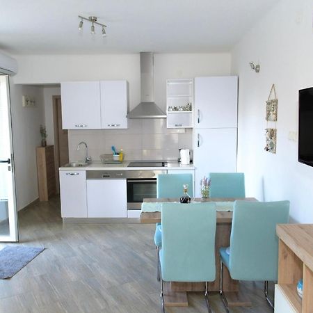 Apartman Murter 2+1 Zewnętrze zdjęcie